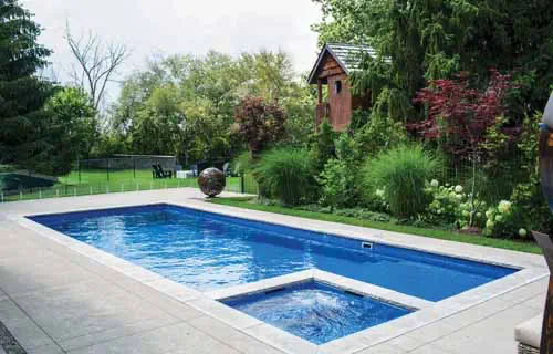 Leisure Pools Icon fiberglass swimming pool